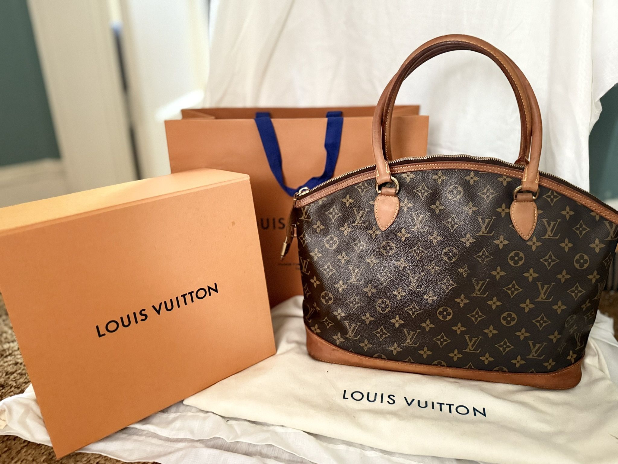 100% authentic Louis Vuitton horizontal Lockit