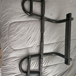 Doorframe Pull-up Bar