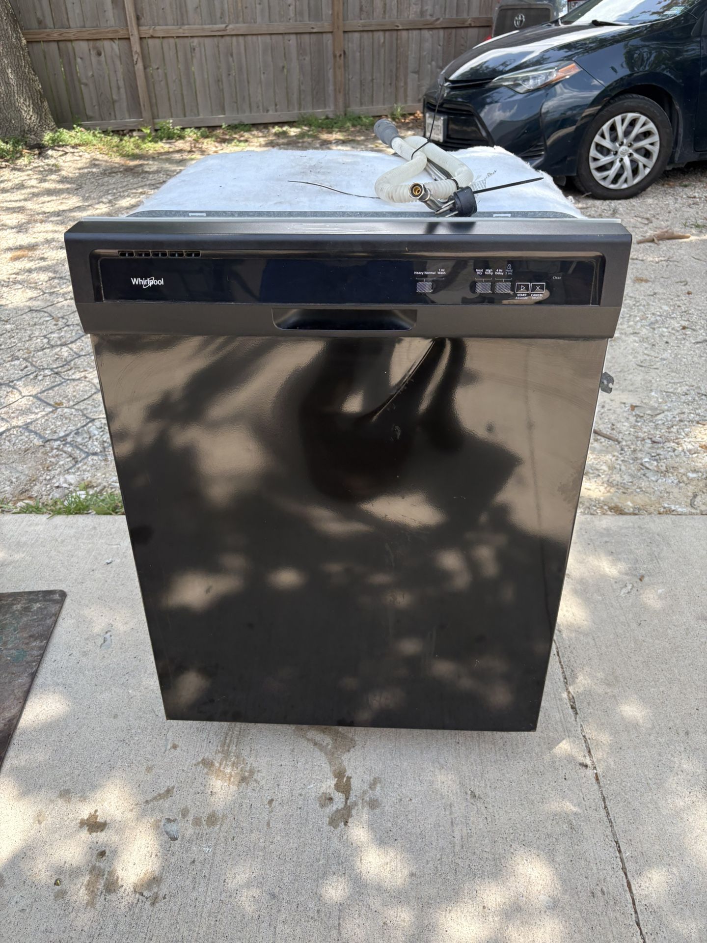 WHIRPOOL BLACK DISHWASHER LAVAPLATOS MUY BUENO