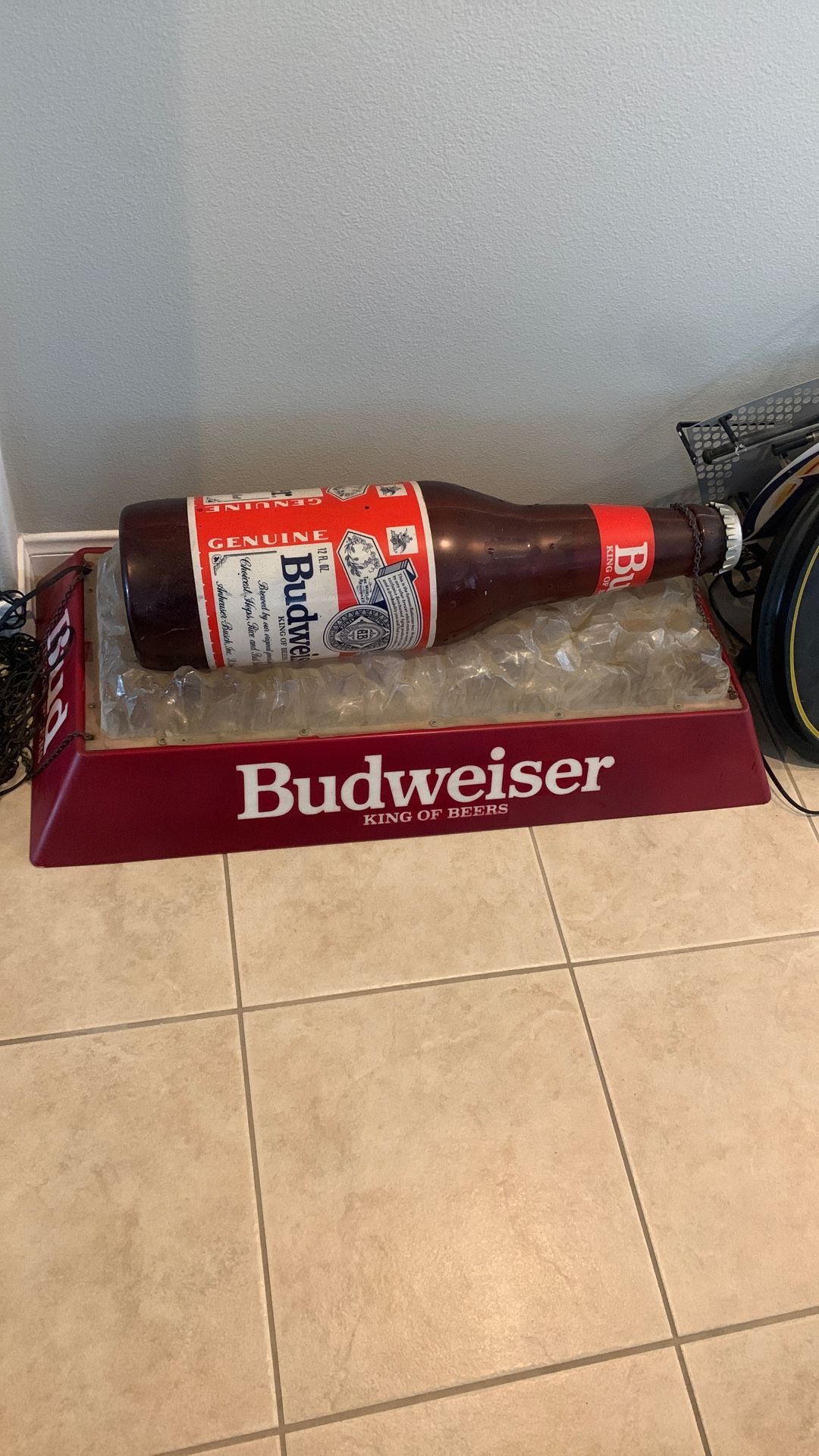 Pool Table Budweiser Bottle Light 