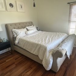 Tuft Queen Size Bed, Mattress And Box 