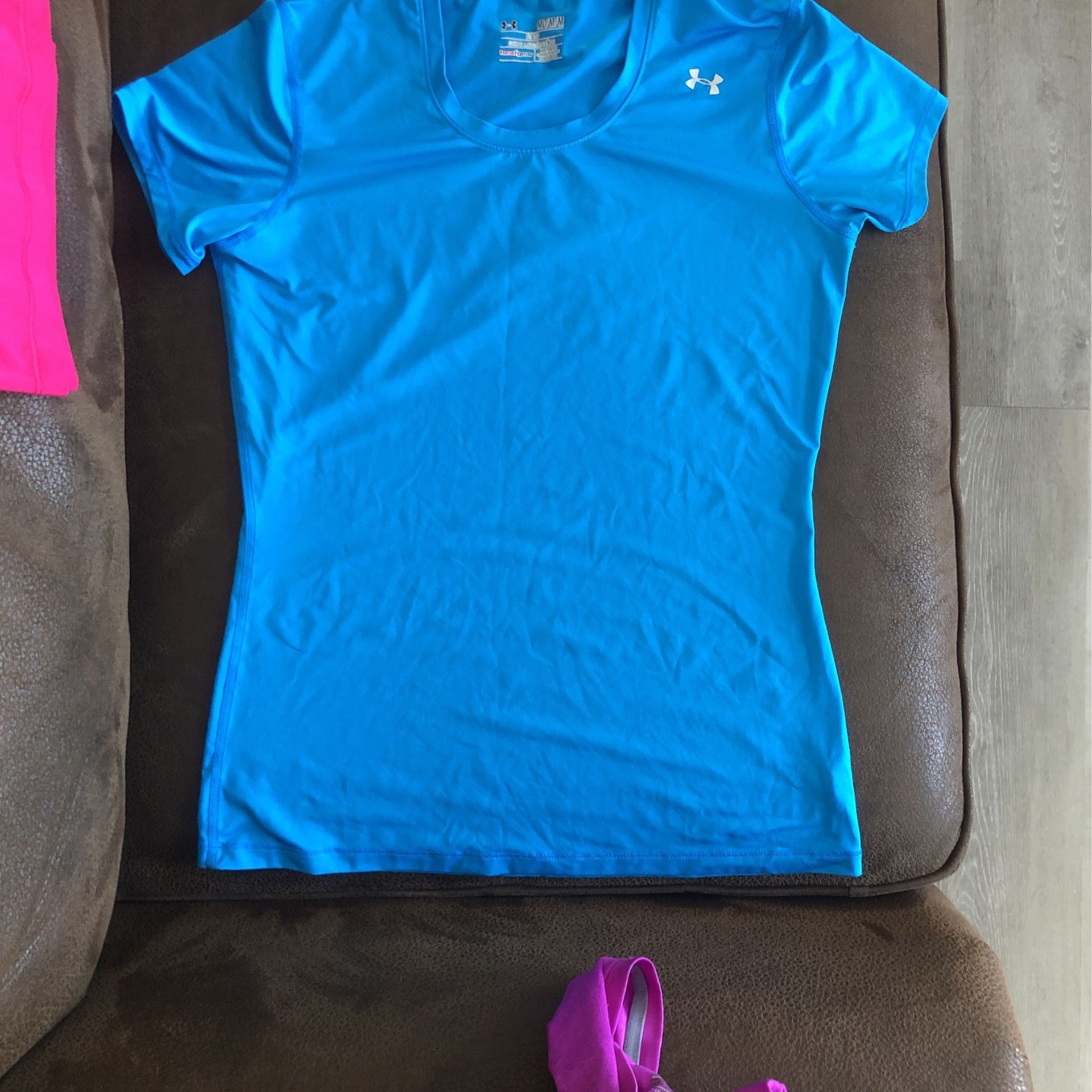 Underarmour Women’s Blue Shirt
