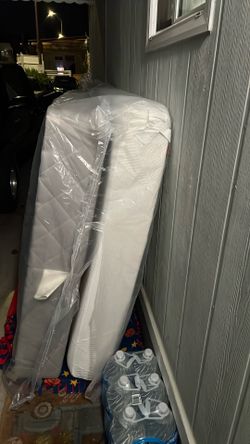 FULL SIZE mattress and box spring