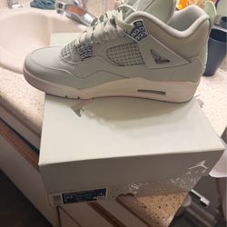 Mint green Jordan fours