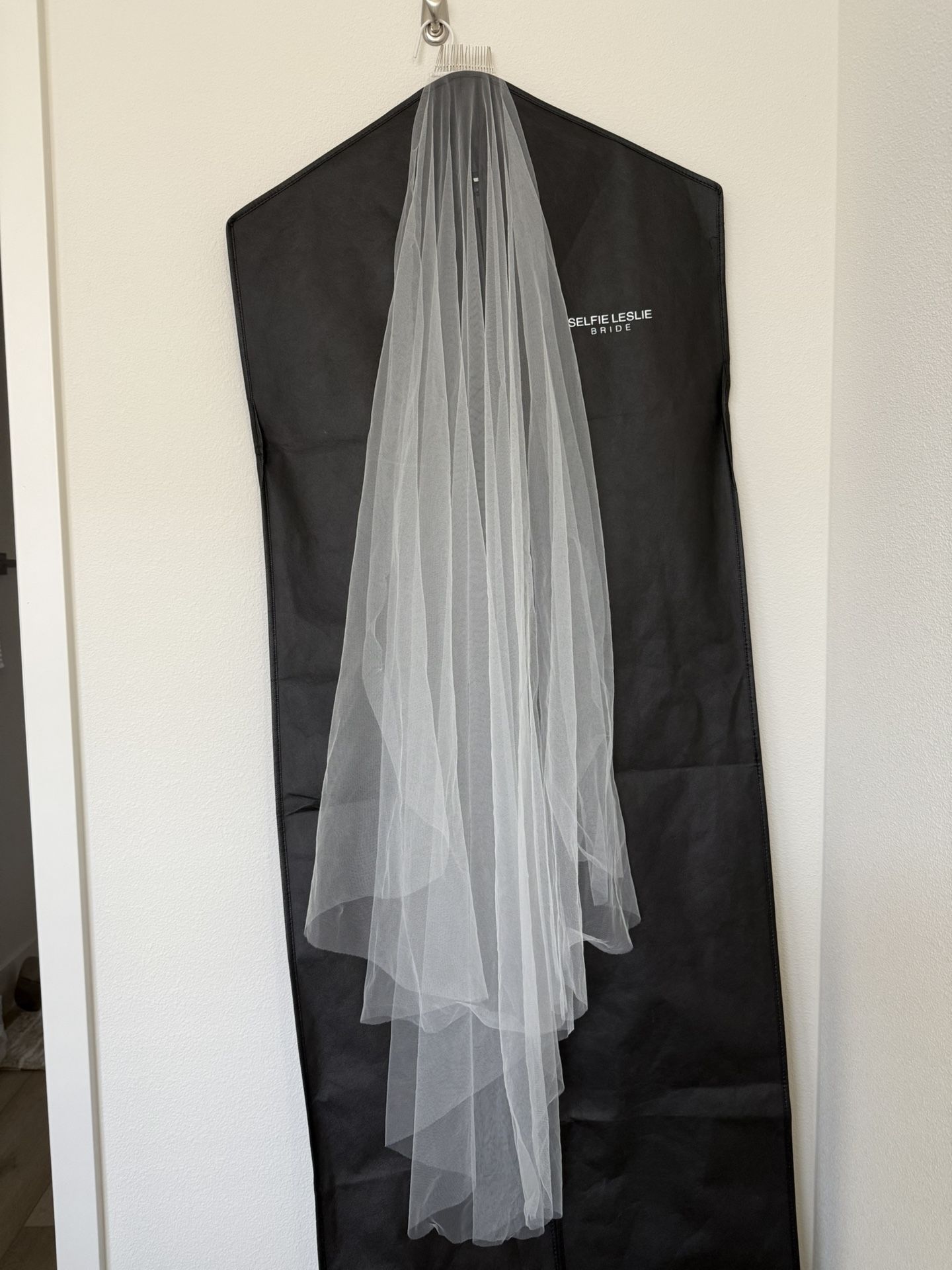 Wedding Veil, Ivory/Sheer, 54”