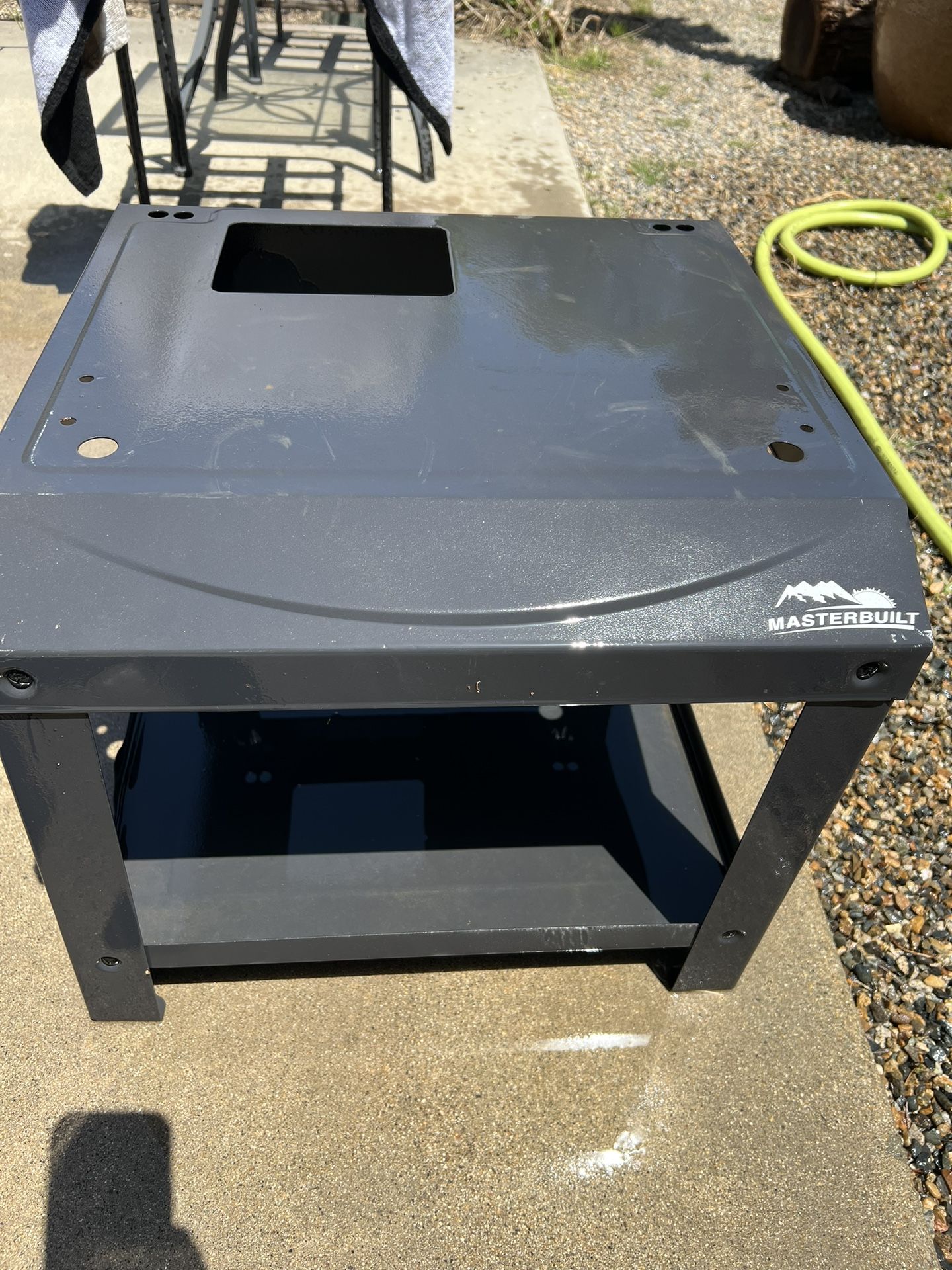 Masterbuilt Smoker Stand  Masterbuilt smoker, Smoker stand, Electric smoker