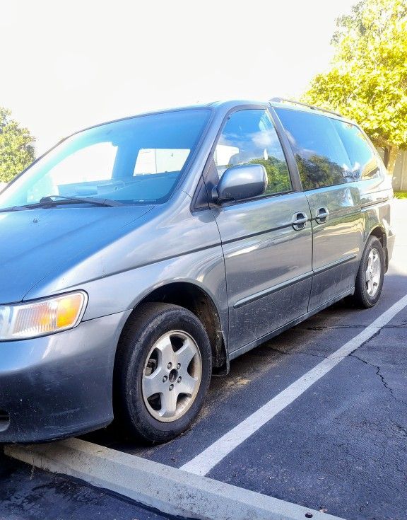 2000 Honda Odyssey