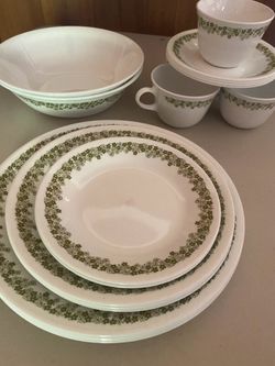 Vintage Corelle Crazy Daisy  Dish Set - MCM Funky 70s Farmhouse Retro Dish Set