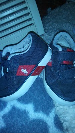 Little boys size 5 shoes