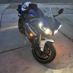 2013 Yamaha R1