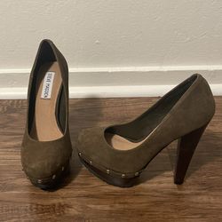 Steve Madden Heels Size 6