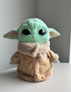 Mattel Star Wars The Mandalorian The Child Grogu Baby Yoda Plush GML23 9”