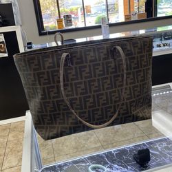 Fendi Zucca tote bag In Brown