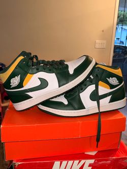Air Jordan 1 Mid 2021