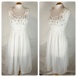 Vintage 50s Miss Siren Sheer Nightgown Negligee Cottage Floral Embroidered M