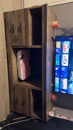 Tv stand