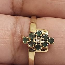 14kt Gold Diamonds + Emerald Ring  Size 6.5 
