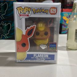 Funko Pop! - Flareon #629 Diamond Wonderous Convention