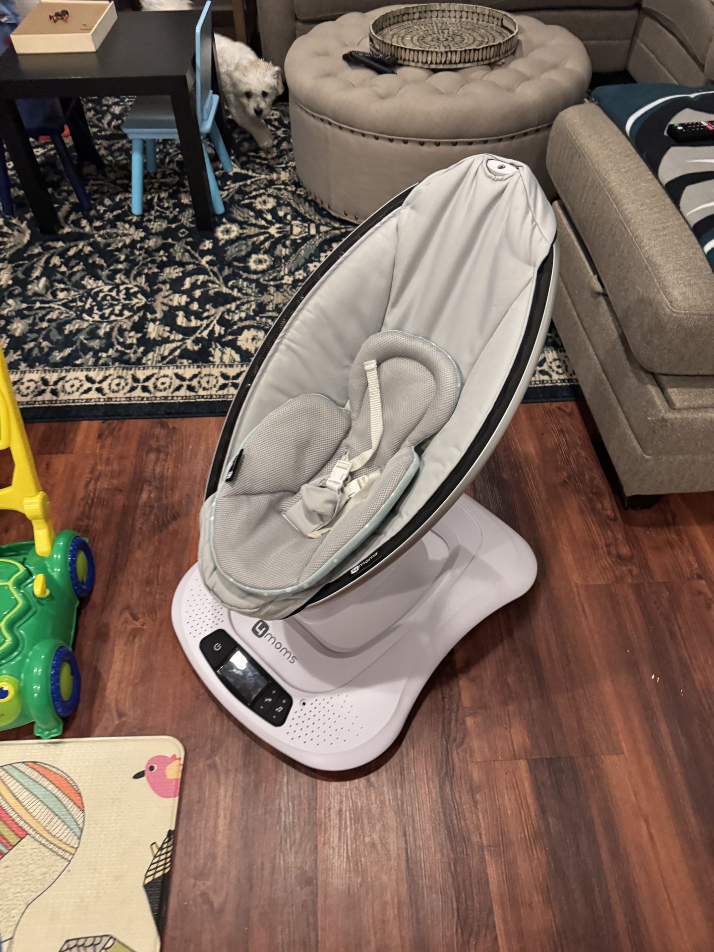 4Moms  MamaRoo 