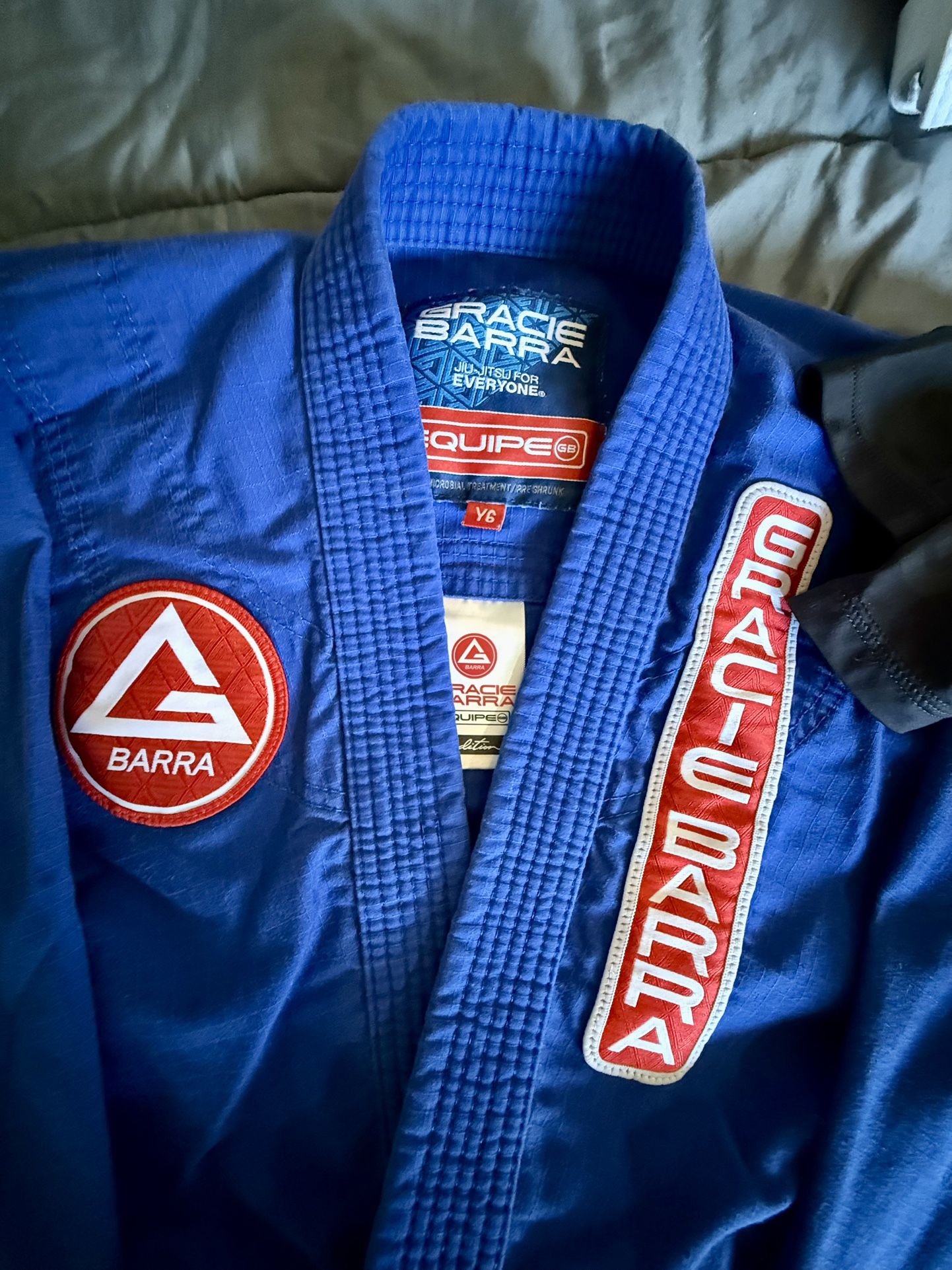 Gracie Barra Y6 Gi and Small Rash Guard