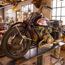 50cc TWO-STROKE SCOOTER 