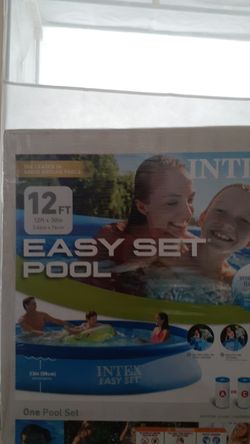 New 12 ft pool in box