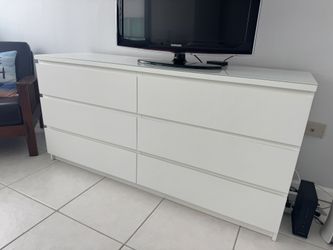 White Dresser