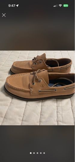 Sperry boat shoes