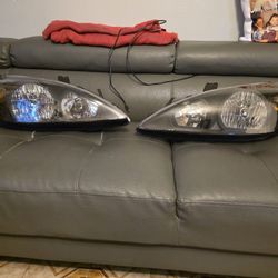 Toyota Camry 2002 headlight 