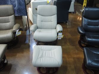 Barcalounger Dawson Light Grey Leather Recliner and Ottoman - Roman Light Grey | Reclining Chair | Footstool