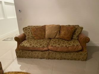 Sofa with printed cushions