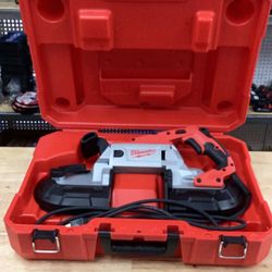  Milwaukee 11 Amp Deep Cut Band Saw with Hard Case