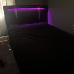 "Full Size" Bedframe WITH LED 