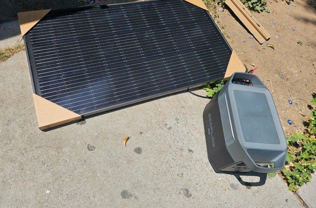 Ecoflow Delta Ef 3 Pro Portable Power Station With 100 Watts Solar Panel
