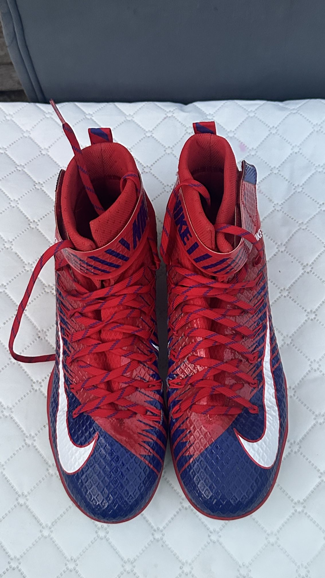 Nike Men's Size 12 Force Lunarbeast Elite Mid Football Cleats 847588-404 Red