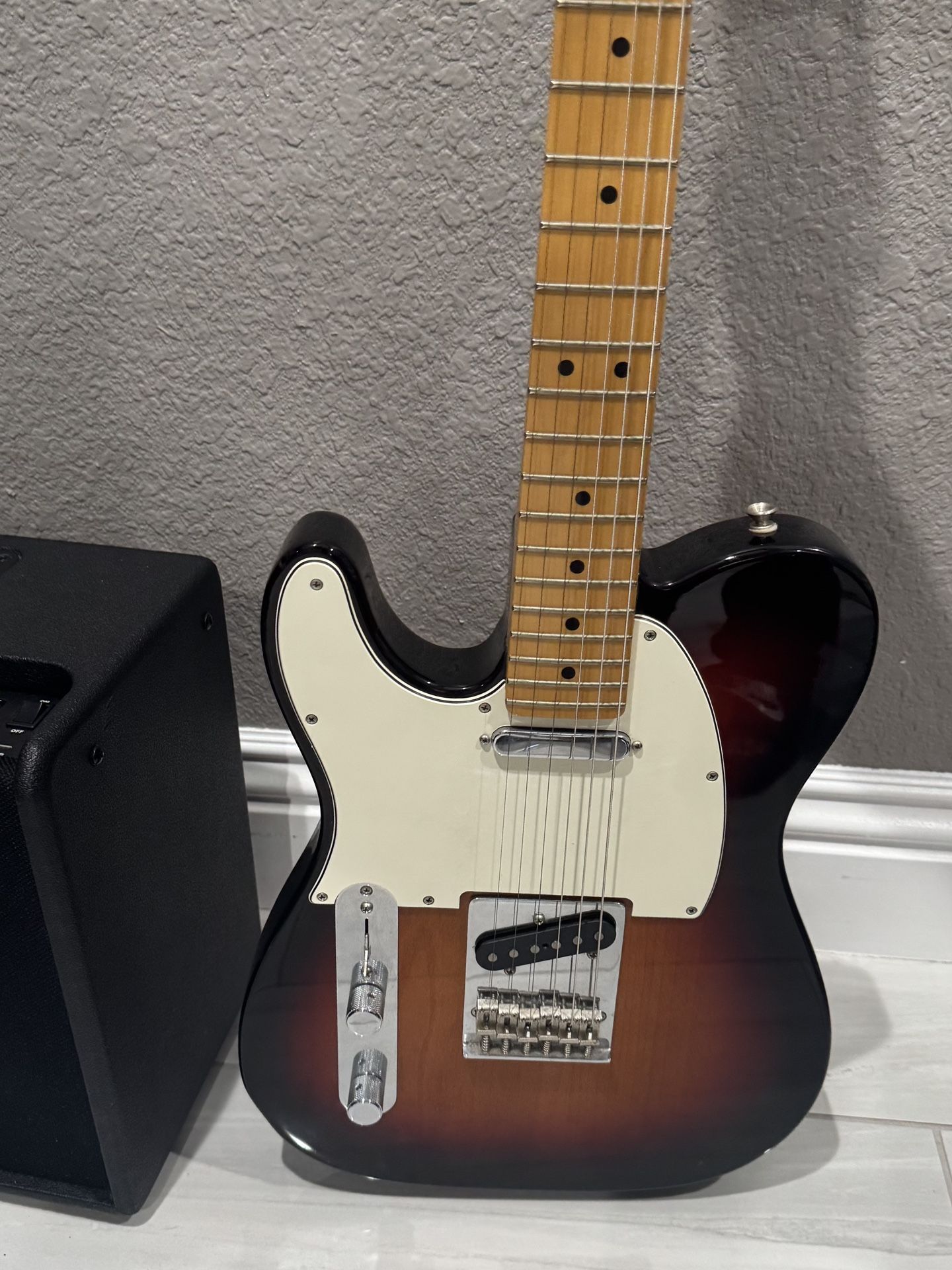 2018 Fender Telecaster Player SERIES LEFT HANDED Sunburst And Amp