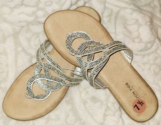 New Cute Comfy Women's Size 7 1/2 8 London Fog