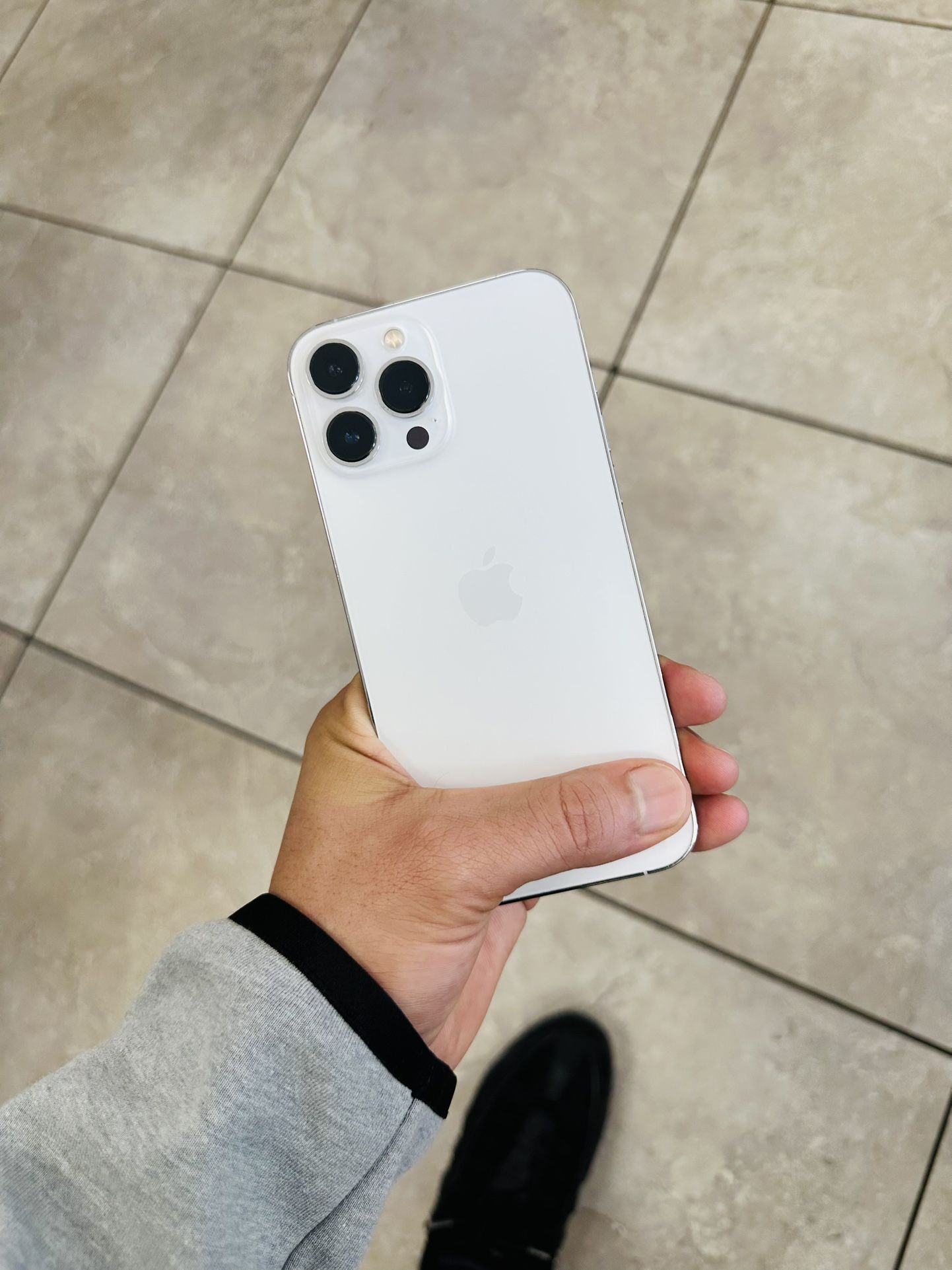 iPhone 13 Pro Max Unlocked