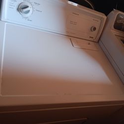 Secadora de gas marca Kenmore