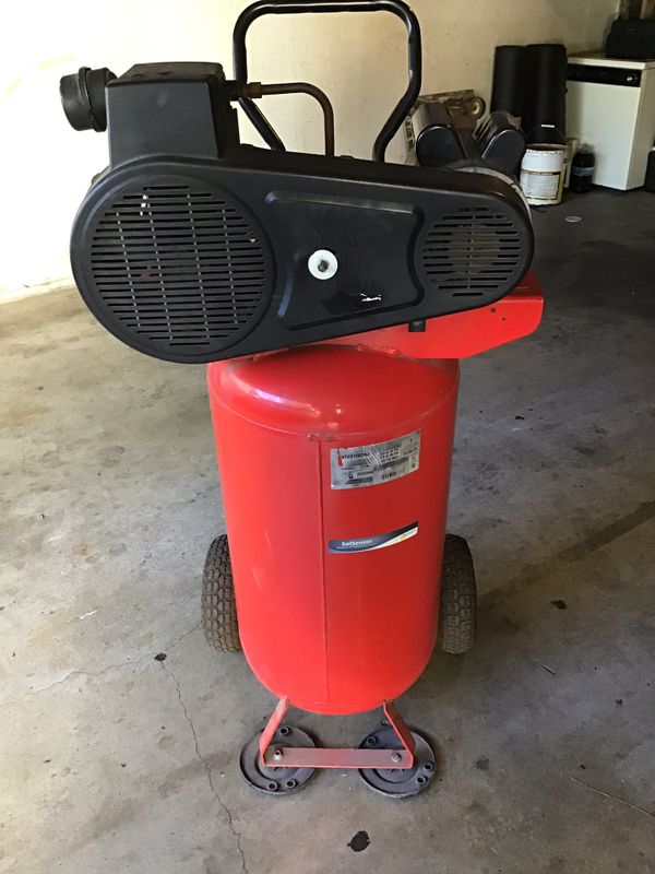 AIR COMPRESSOR HUSKY PRO 5 HP 26 GALLONS 135 MAX PSI ready for you work