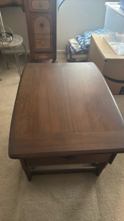Short table