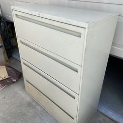 Heavy Duty 4 Drawer Lateral File Cabinet 