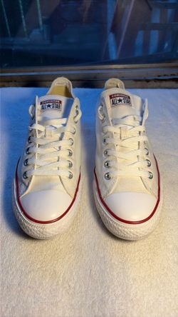 Converse all star . Men’s s9.5 $40 .