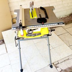 RYOBI corded 10in. Table Saw with Stand