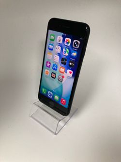 iPhone SE 3rd Gen 64gb Unlocked A2595 Black Great Condition