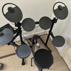 Electronic Drum Set Yamaha DTX400k