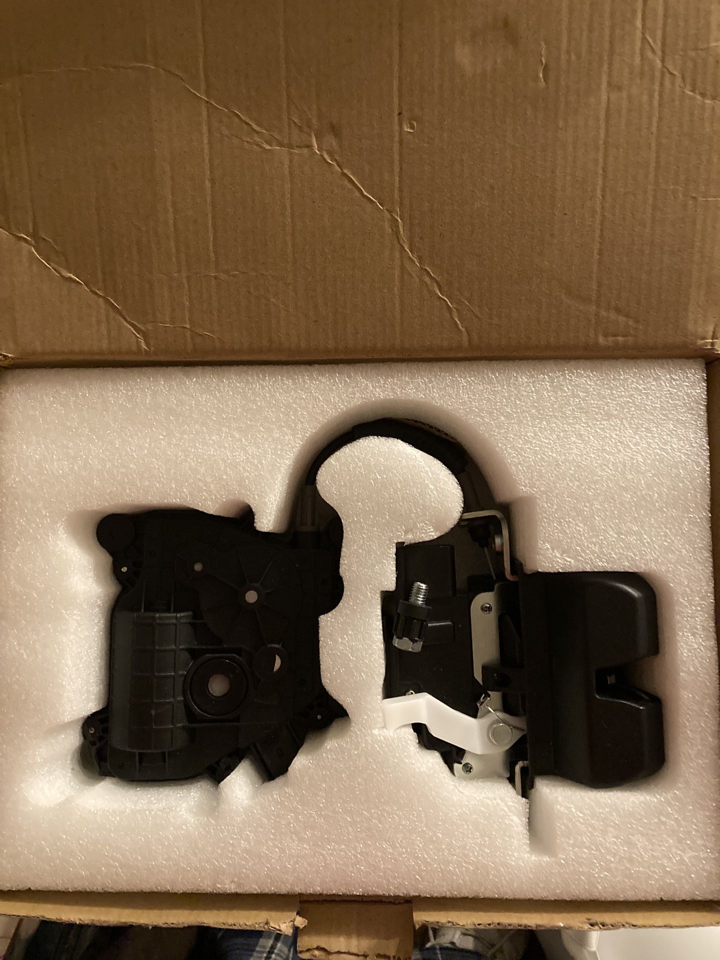 Rear Trunk Latch Assembly 81230c5100 Compatible with Kia Sorento 2016 2017 2018 2019 2020, Replace 81230-C5100, 81230-c5100 Tailgate Door Latch Actuat