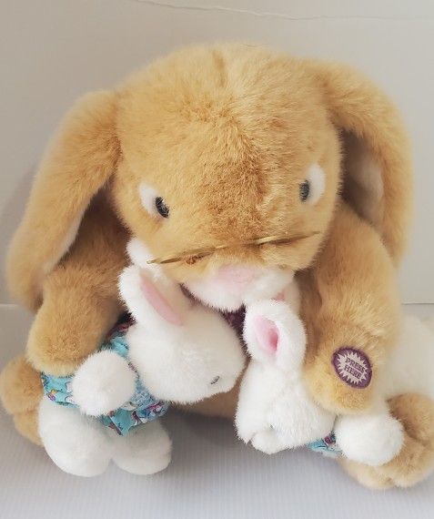 Dan Dee Easter Bunny Plush Animated 2 baby Bunnies Tells A Story Light Up Rabbit
