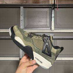 Jordan 4 Retro SE