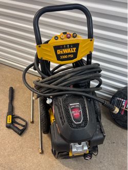Dewalt 3300 PSI pressure washer